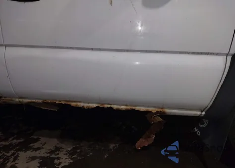 2005 Chevrolet Silverado 1500 Work Truck z USA, uszkodzony, nr VIN 1GCEK14T45Z334285